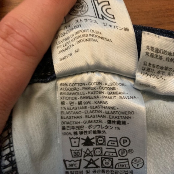 Levi’s Women’s 515 Bootcut/ Button Pocket, mid - rise, 32/34 (14L) blue jeans - Picture 12 of 16